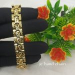 Mo Bracelets - Elegant Gold Bangle