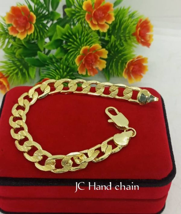 Mo Bracelets - Elegant Gold Bangle