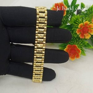 Mo Bracelets - Elegant Gold Bangle