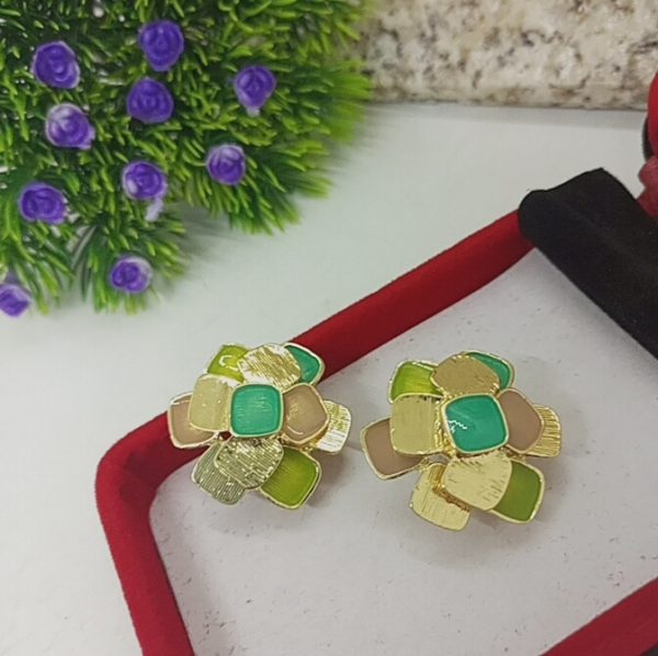 Regal Charm Gold Earrings