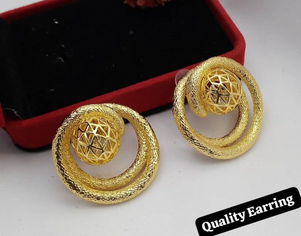 Timeless Gold Drop Earrings