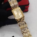 Elegant Gold Women’s Wristwatch