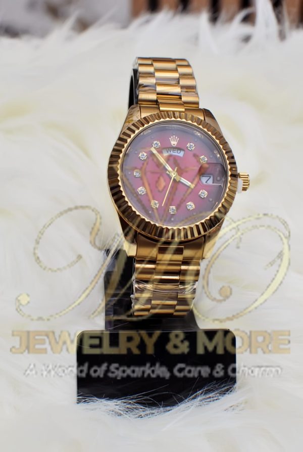 Female wrist watch 1