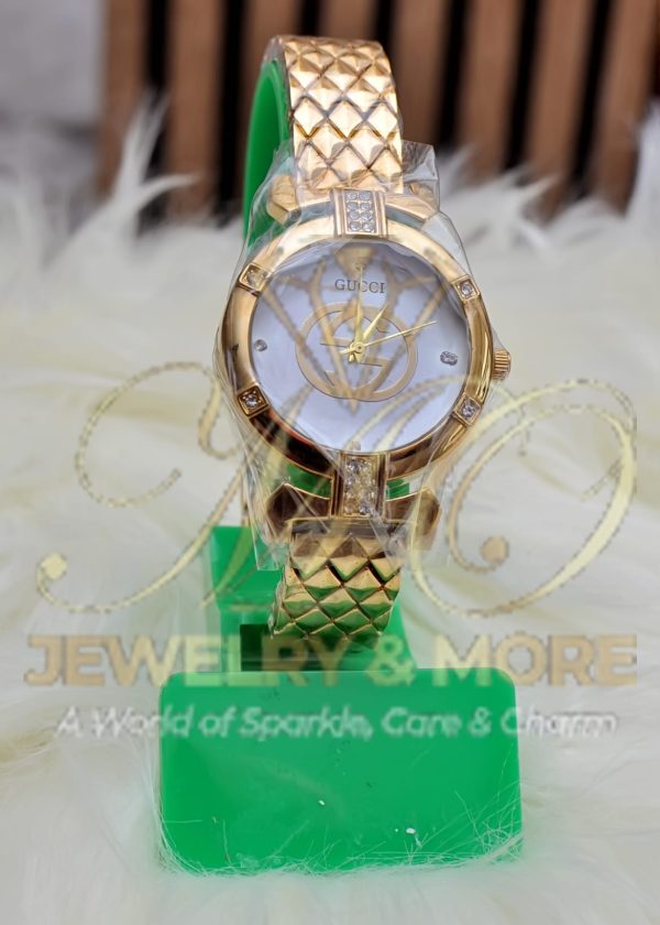 Female wrist watch 2