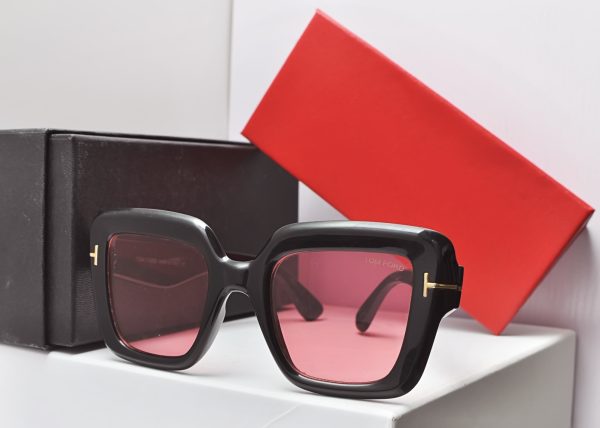 Mo's Luxury Women’s Sunglass 070