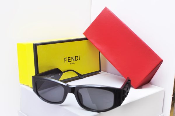 Mo's Luxury Women’s Sunglass 020