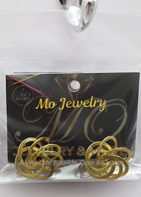 MO  Earrings M1