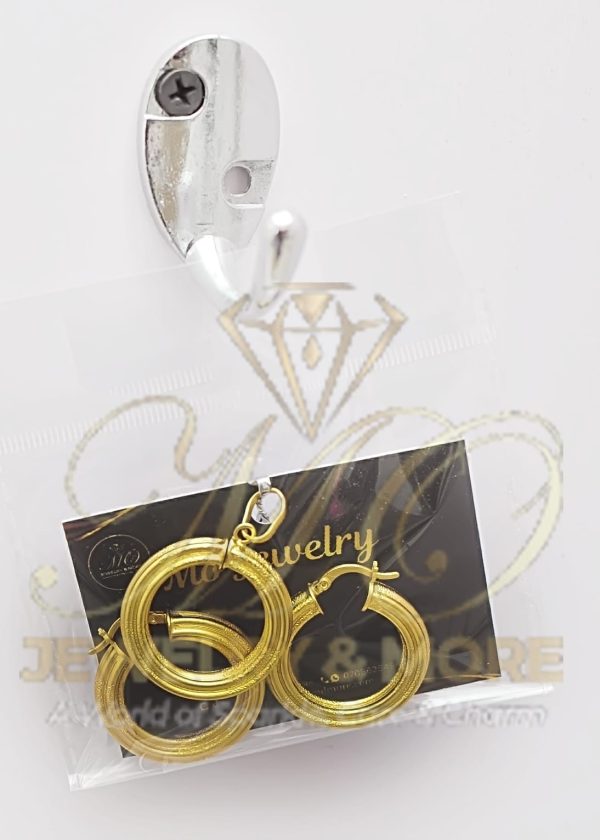 MO  Earrings M4